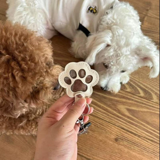 🐶Buy 1 Get 1 Free🐶Creative cat and dog hair keychain hanger
